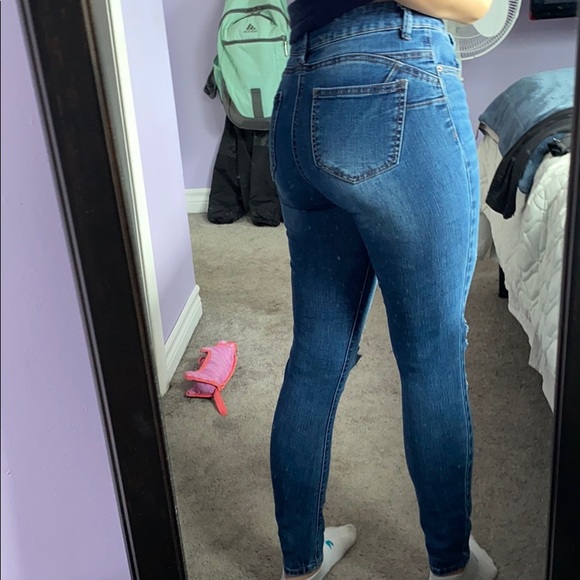 Jeans - Picture 6 of 6